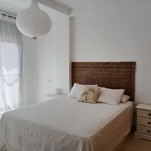 https://vera-playa-puerto-rey-a-estrenar-mar-y-piscina.es-andalucia.com